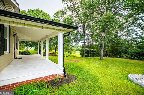 Exterior - 255 Mildred Dr, Cedartown, GA 30125 photo 5 of 22