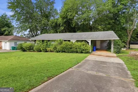3872 Easterwood Ct, Decatur, GA 30032