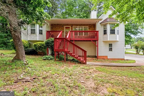 14 Wood Cir, Villa Rica, GA 30180