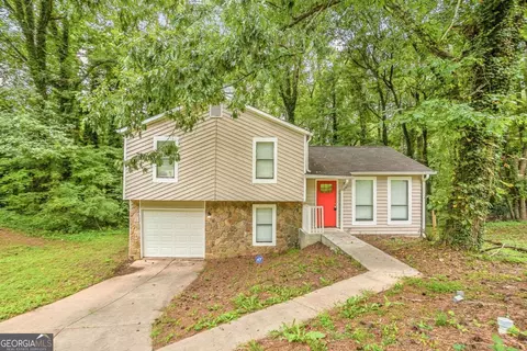 4645 Hairston Crossing Pl, Stone Mountain, GA 30083