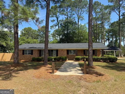 1159 W Roanoke Ext, Fitzgerald, GA 31750