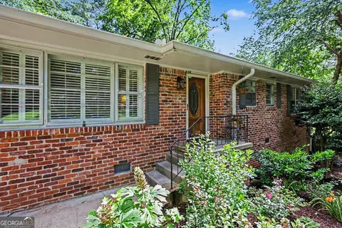 905 Homewood Ct, Decatur, GA 30033