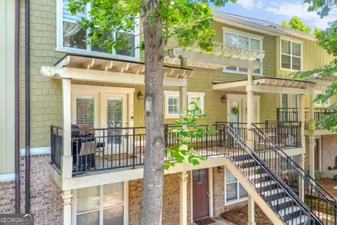 490 Barnett Shoals Rd #814, Athens, GA 30605