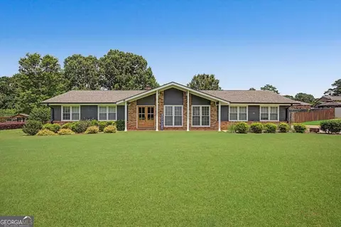 30 Benham Cir, Cartersville, GA 30120