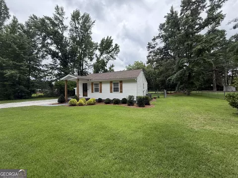 225 Moore Rd, Oxford, GA 30054