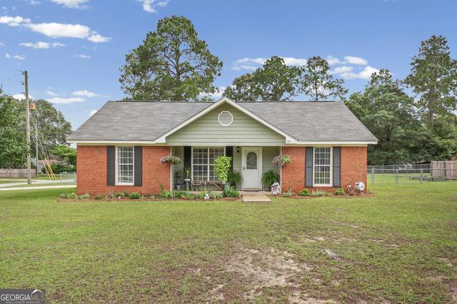 101 Tall Pines Dr, Leesburg, GA 31763