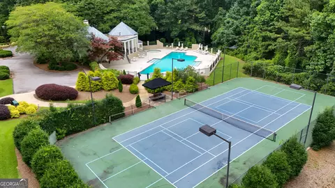 Exterior - 103 Woodchase Dr, Lagrange, GA 30240 photo 7 of 9