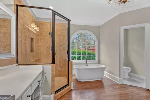 Bath - 103 Woodchase Dr, Lagrange, GA 30240 photo 3 of 11