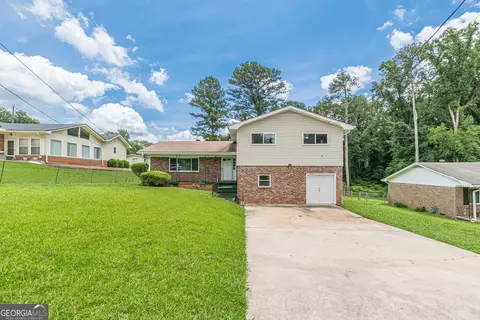 2272 Green Hawk Ct, Decatur, GA 30035