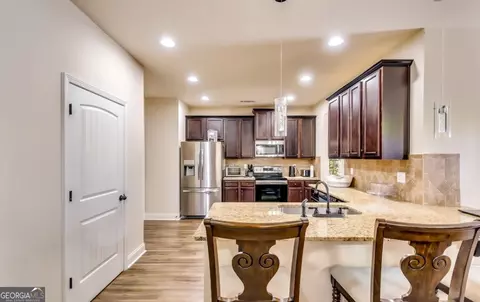 Kitchen - 11341 Freeman Way, Hampton, GA 30228 photo 1 of 2