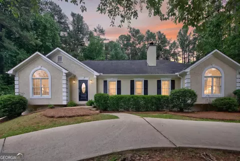 145 Butterfield Ln, Fayetteville, GA 30214