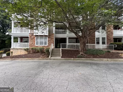 131 Bentley Pl, Tucker, GA 30084