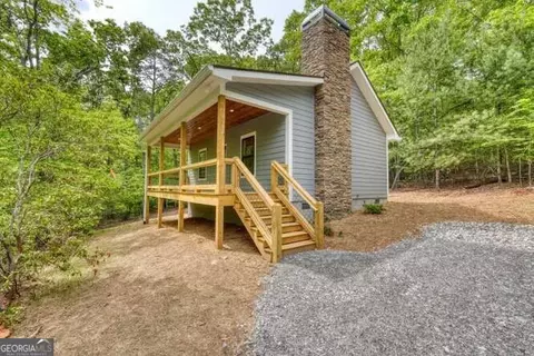 18 Canine Trl, Blairsville, GA 30512