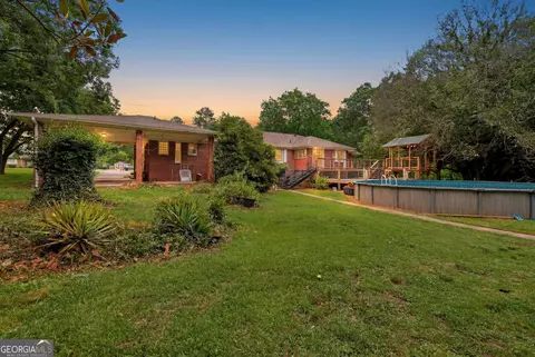 Exterior - 466 Rose Ln, Toccoa, GA 30577 photo 3 of 24