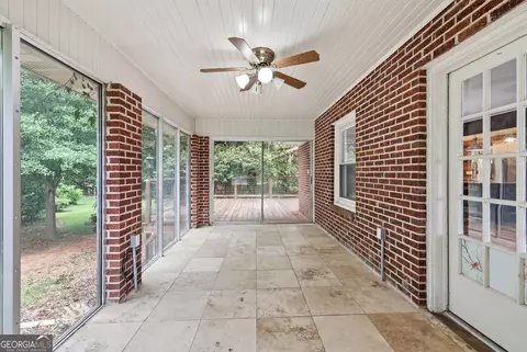 Exterior - 466 Rose Ln, Toccoa, GA 30577 photo 6 of 24