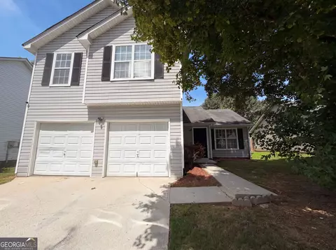 3045 Stonebridge Creek Dr, Lithonia, GA 30058