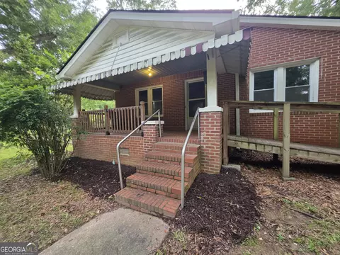 160 Connecticut Ave, Tallapoosa, GA 30176