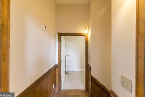 Entry Way - 224 Oak Ave, Pinehurst, GA 31070 photo 4 of 4
