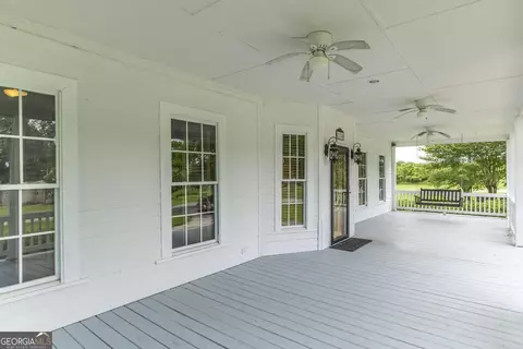 Exterior - 224 Oak Ave, Pinehurst, GA 31070 photo 2 of 3
