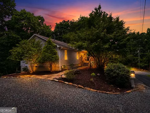 181 Cindy Ln, Ellijay, GA 30540
