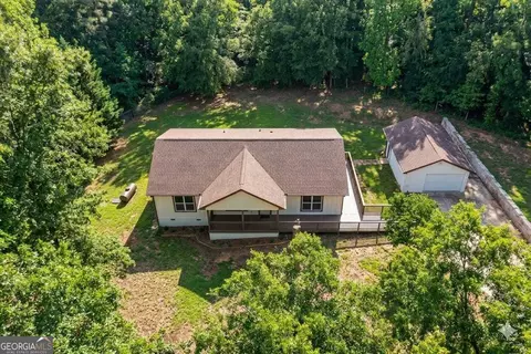100 Willow Creek Dr, Locust Grove, GA 30248