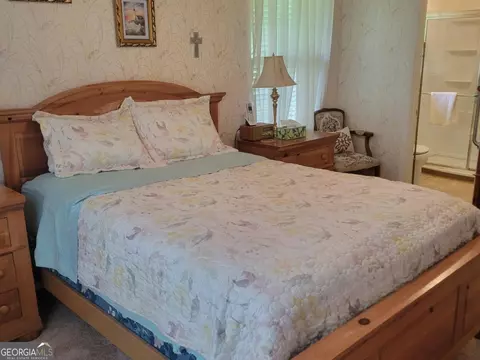 Bedroom - 146 Cascade Cir, Lagrange, GA 30241 photo 2 of 3