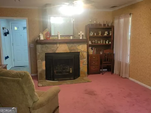 Living - 146 Cascade Cir, Lagrange, GA 30241 photo 1 of 1