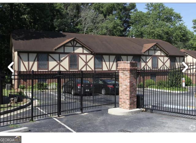 3210 Abbeywood Rd Dr, Decatur, GA 30034