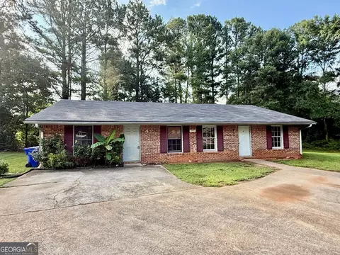 1047 Chestnut Oak Ct NE, Conyers, GA 30012