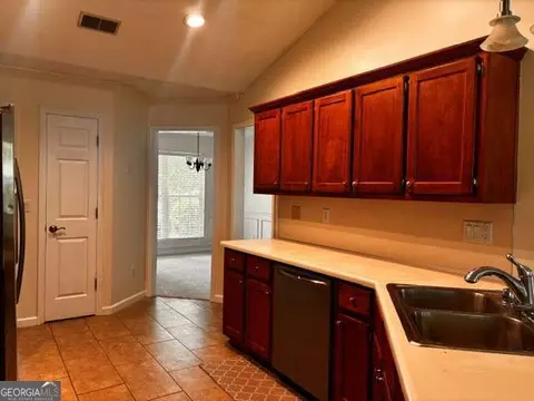 2805 Fort Apachee Trl, Dacula, GA 30019 photo 4