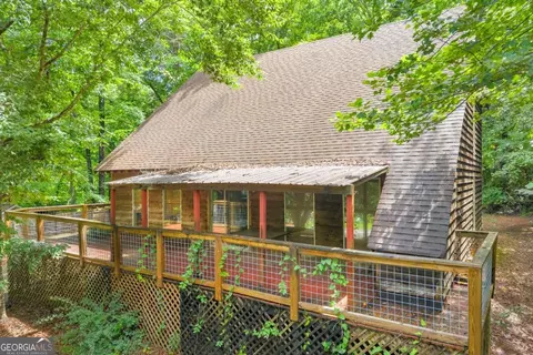 465 Lakeside Trl, Martin, GA 30557