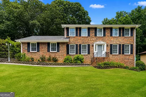 1683 Oak Ridge Cir SW, Stone Mountain, GA 30087