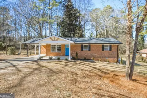 4220 Kent Dr, Powder Springs, GA 30127