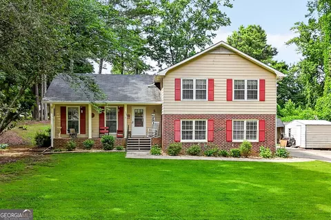 Exterior - 149 Olde Hampton Way, Hampton, GA 30228 photo 3 of 8