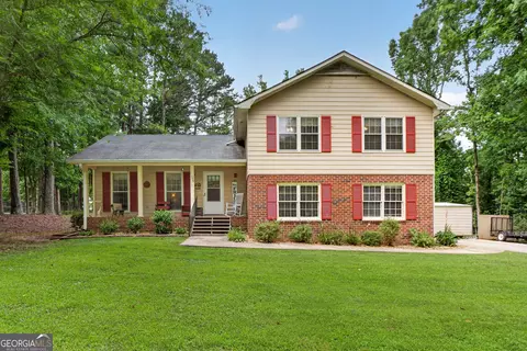 Exterior - 149 Olde Hampton Way, Hampton, GA 30228 photo 2 of 8