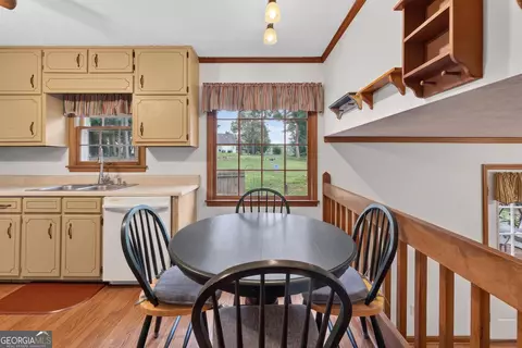 Dining - 149 Olde Hampton Way, Hampton, GA 30228 photo 4 of 6