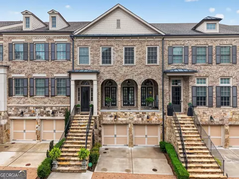5042 Merton Ln, Marietta, GA 30068