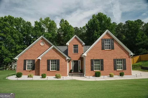 2844 Michelle Lee Dr, Dacula, GA 30019