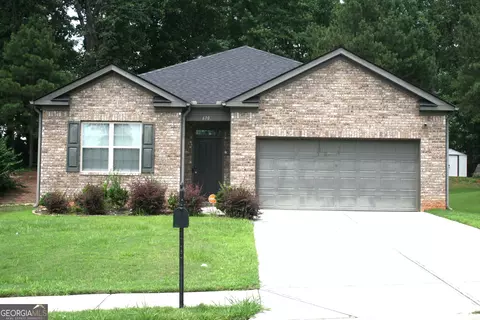 610 Dodson Lake Ct, Fairburn, GA 30213