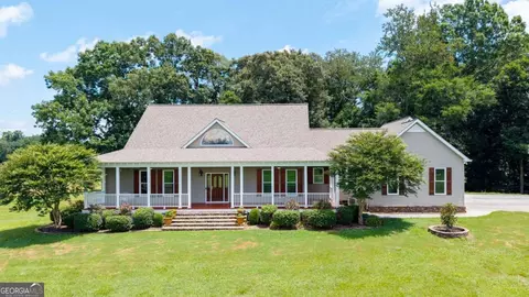 150 School House Rd NE, Calhoun, GA 30701