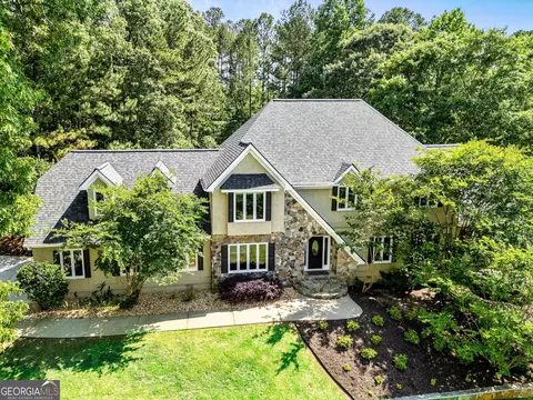 324 Chimney Sweep Cir, Peachtree City, GA 30269