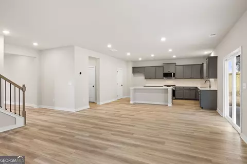 Living - 328 Conservation Trl, Jefferson, GA 30549 photo 2 of 2
