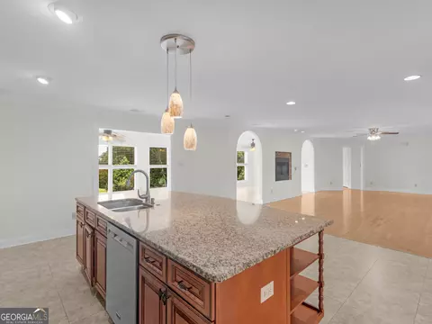 Kitchen - 25 Walnut Ln, Covington, GA 30014 photo 3 of 6