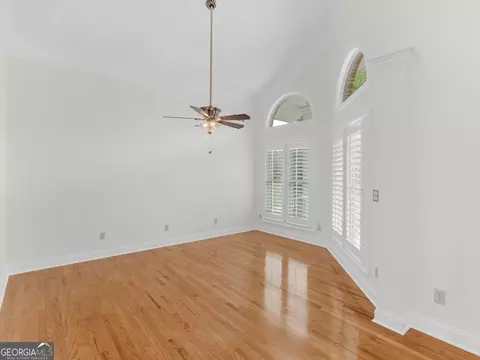 Living - 25 Walnut Ln, Covington, GA 30014 photo 3 of 21
