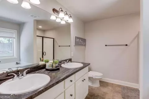 Bath - 59 Arbor Pt, Bethlehem, GA 30620 photo 1 of 4