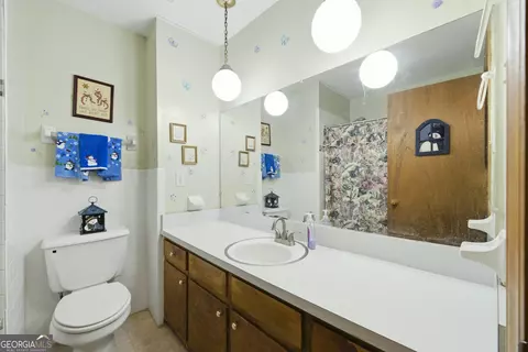 Bath - 6574 Amity Ct, Rex, GA 30273 photo 1 of 2