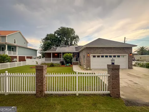 Other - 543 E 1st St, Midway, GA 31320 photo 6 of 11