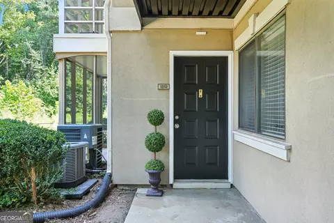 1512 Wingate Way, Atlanta, GA 30350