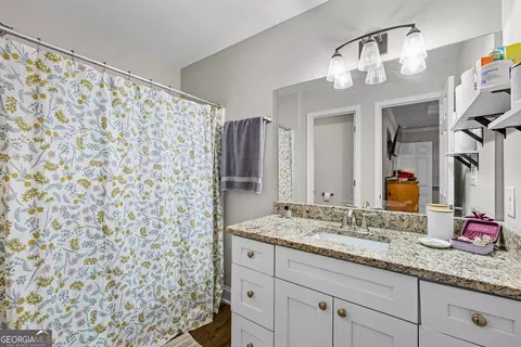 Bath - 111 Timber Ridge Drive Dr, Lagrange, GA 30240 photo 2 of 2