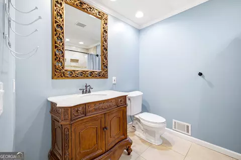 Bath - 9040 Ruby Ln, Gainesville, GA 30506 photo 1 of 1